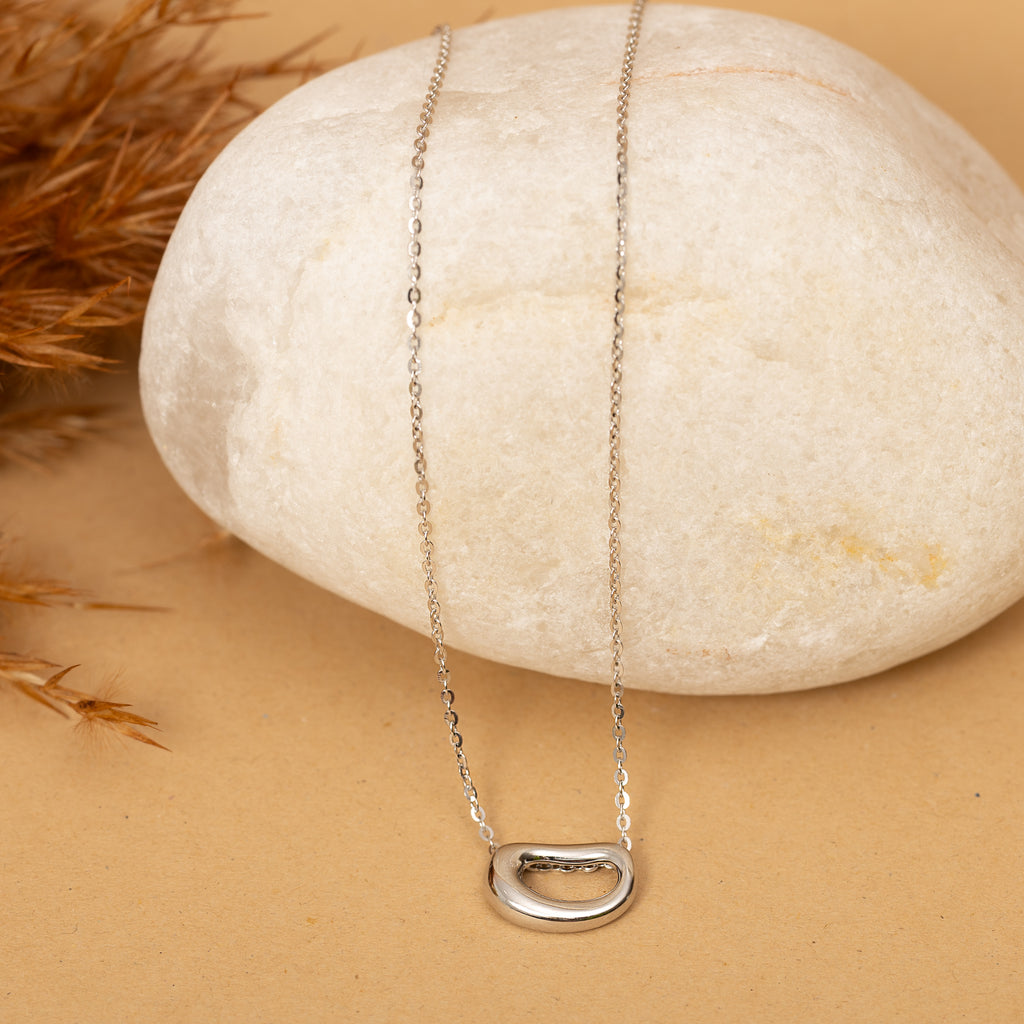 Minimalistic Handcrafted Loop Silver Necklace
