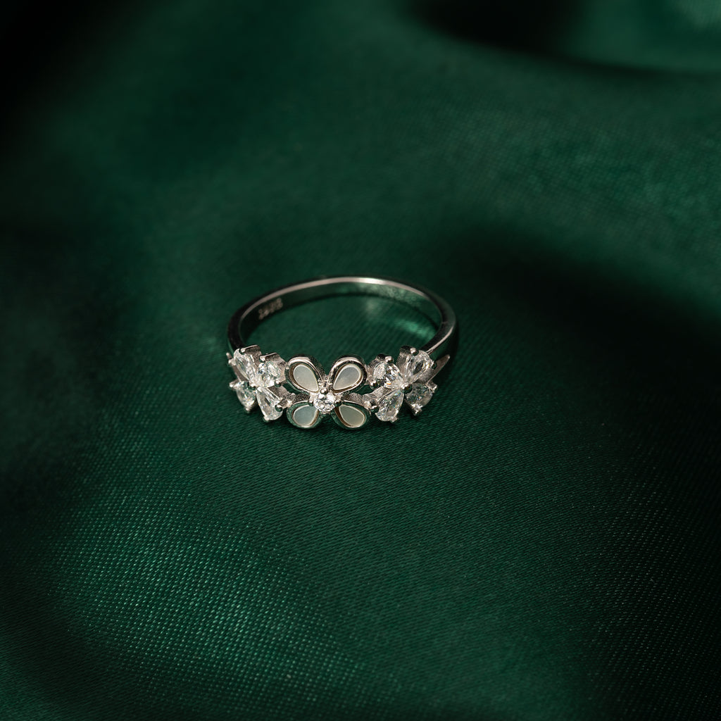 Silver Three Petal Ring