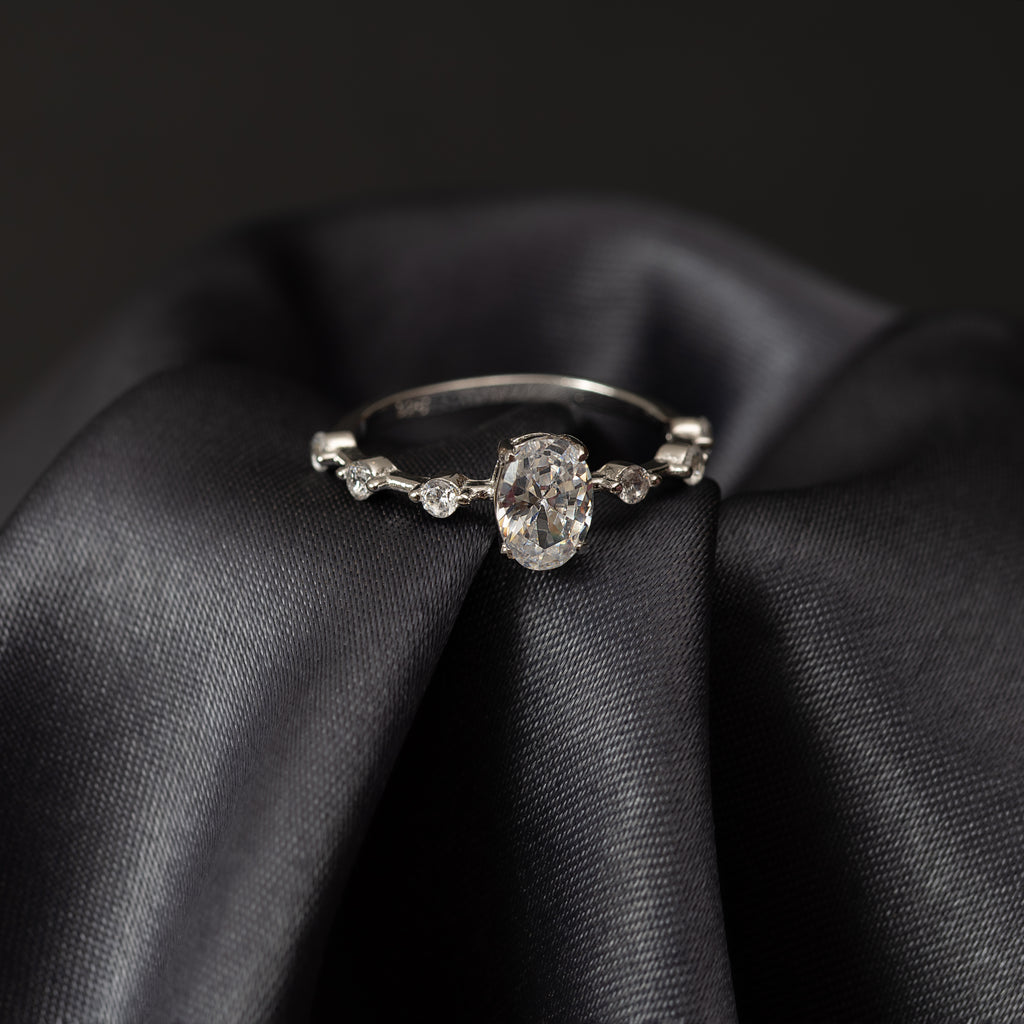 Sterling Silver Zircon Sparkling Loop Ring